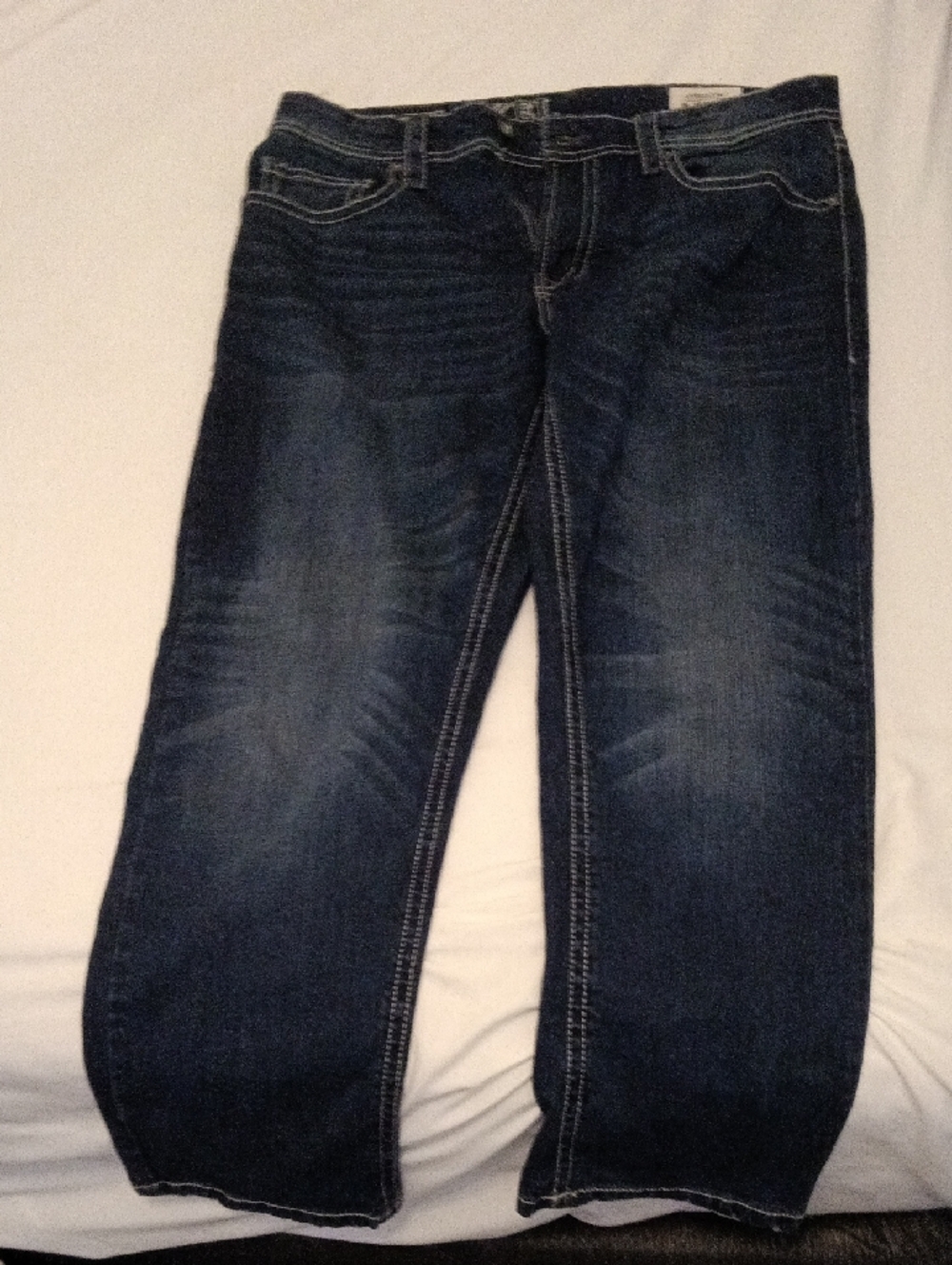 Relaxed Fit Men’s Jeans in Dark Blue